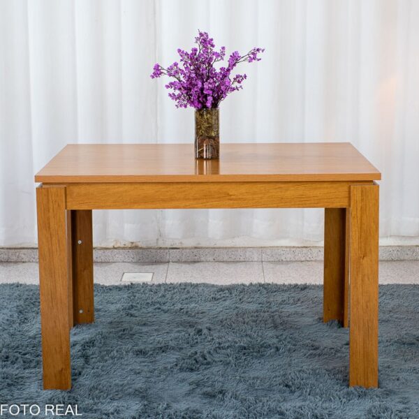 Mesa Athenas 120x80 Amêndoa Clean Tampo Maciço - Móveis Lopas + 4 Cad. Cantiga Boucle Bege Madeira Maciça - Bechara