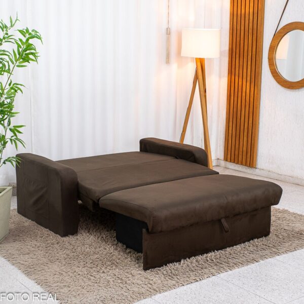 Sofá Cama Daiane Larg. 1.40m C/Baú Veludinho Marrom 256