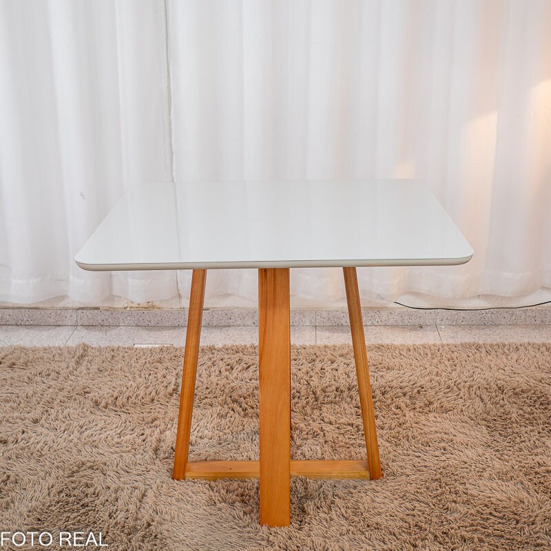 Mesa de Jantar Bali 90×90 Vidro Off/Base Madeira + 4 Cad. Londres Linho Cinza Madeira Minas Plac - Entregue Montada - Imagem 12